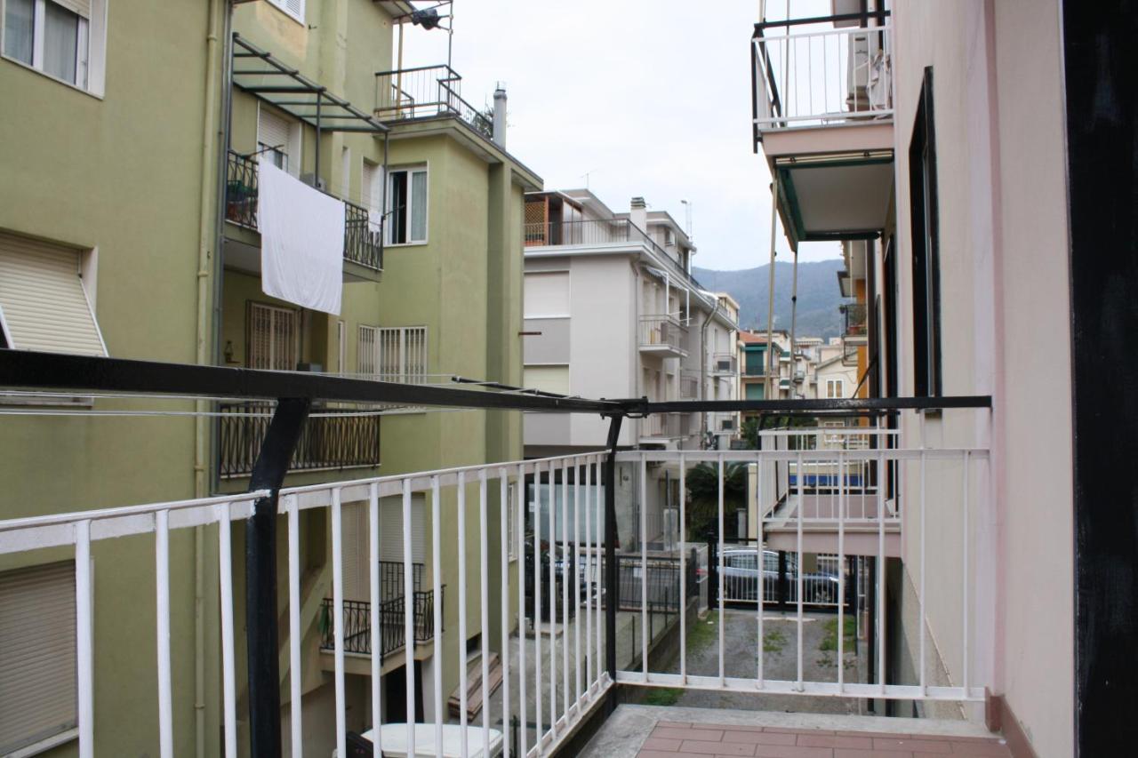 Ferienwohnung Casa Emma 400 Mt Dal Mare Spotorno Exterior foto